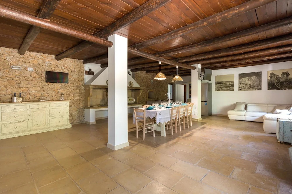 Villa Petrosa
