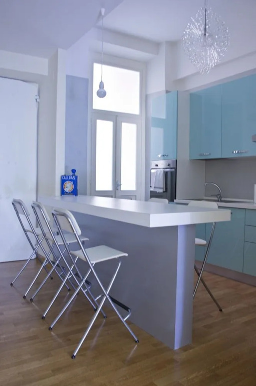 Spacious and very central apartment