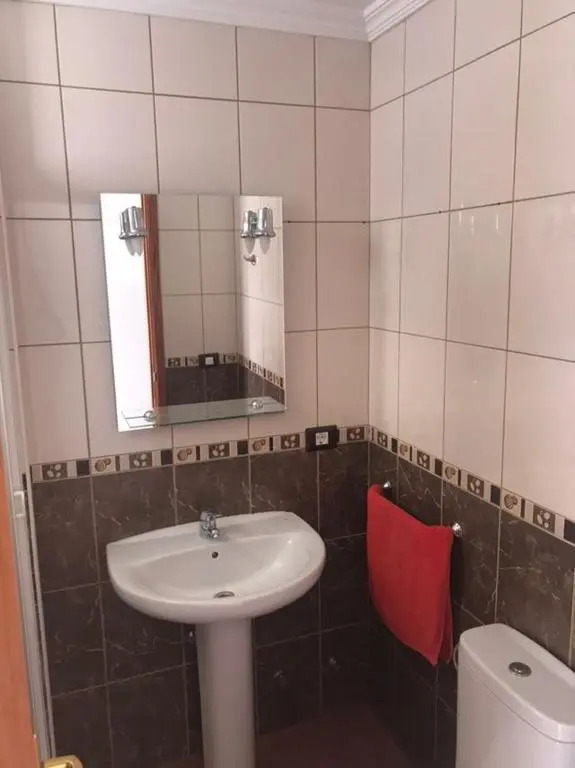 5 min walk from Yumbo 310