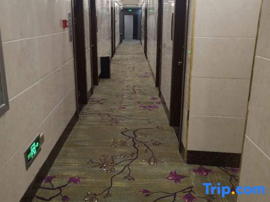 Zhoukou Jinyu Hotel