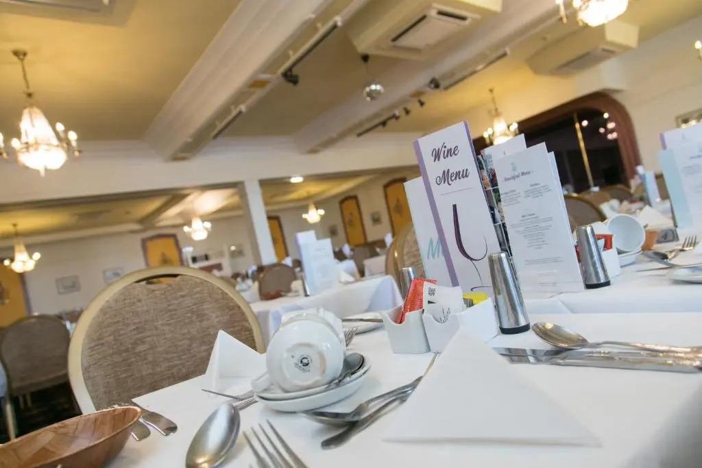 Queens Hotel