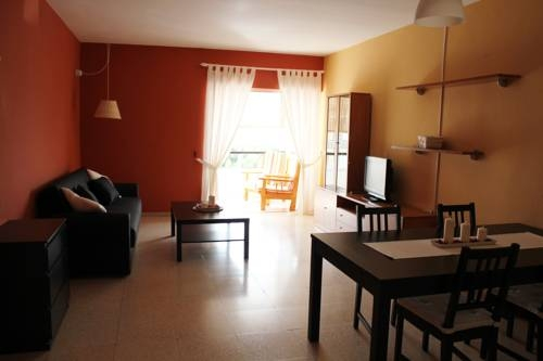 Apartamento con vistas, playa y WIFI