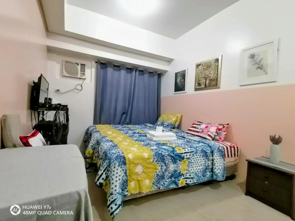 The Beacon Makati Staycation Suites