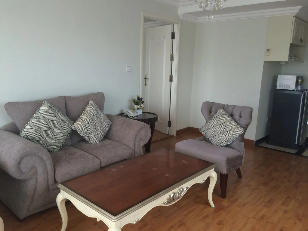 Lk Noble Suite