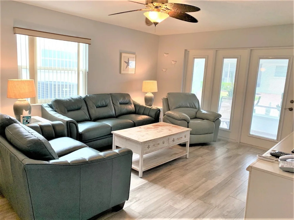 Aloha Kai - 59 2 Bedrooms 2 Bathrooms Apts