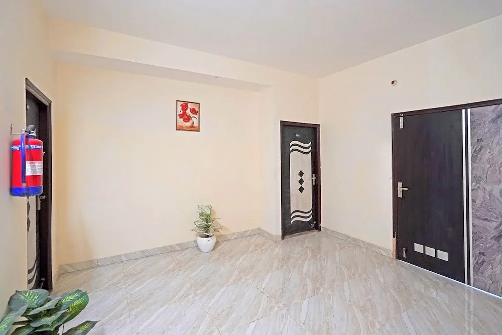 FabHotel MVR Stay 116