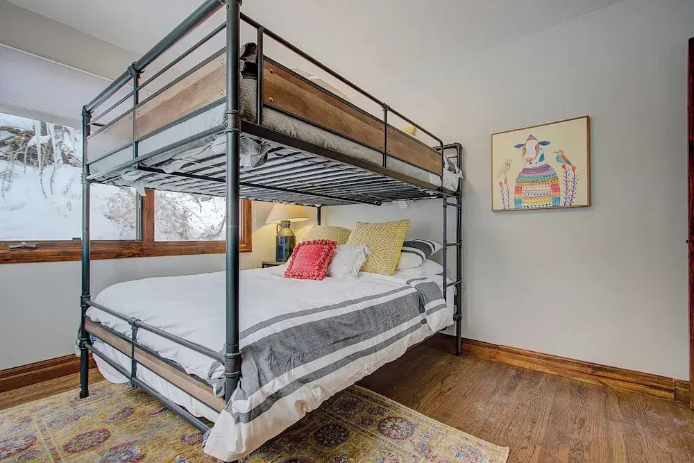 Hillside Overlook by Avantstay Quiet Mountain Getaway w/ Incredible Views!