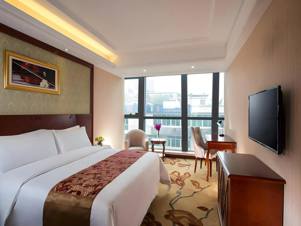 Vienna Hotel Shunde Longjia Exhibition Center