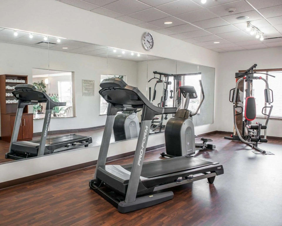 Comfort Suites near Indianapolis Airport