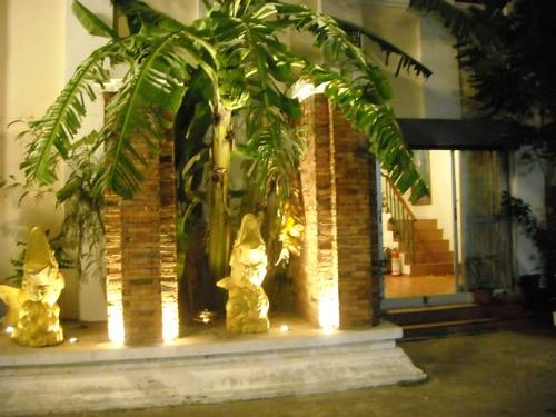 Ya Guesthouse