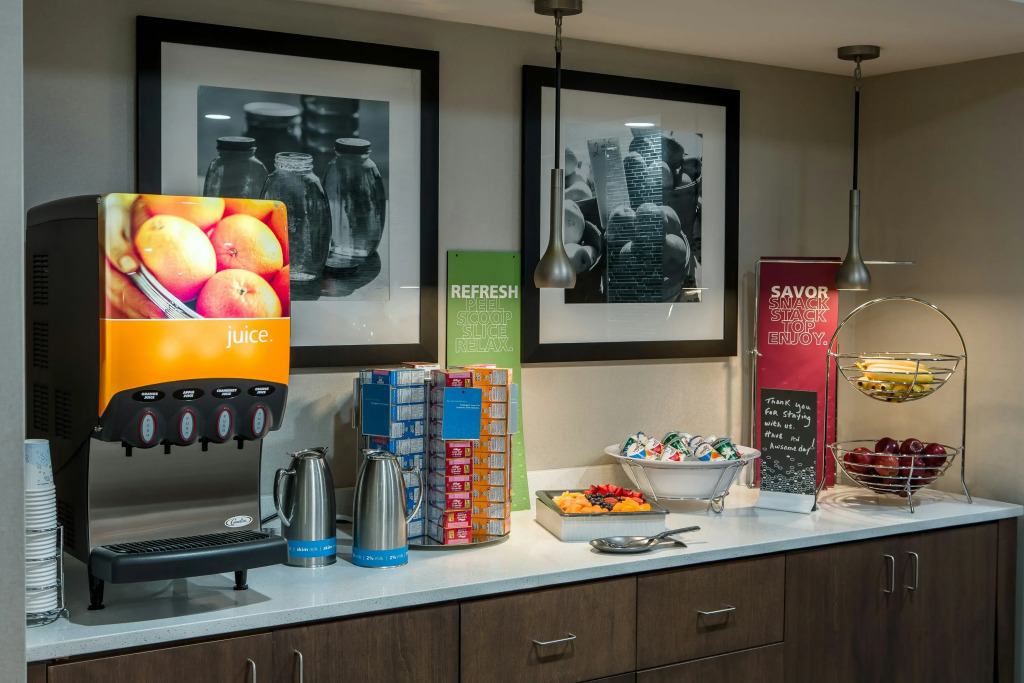 Hampton Inn & Suites - Knoxville Papermill Drive, TN