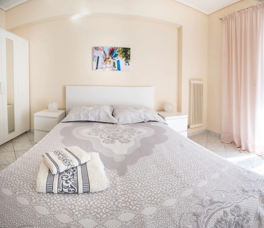Apartment in Vyronas 3 Double Bedrooms
