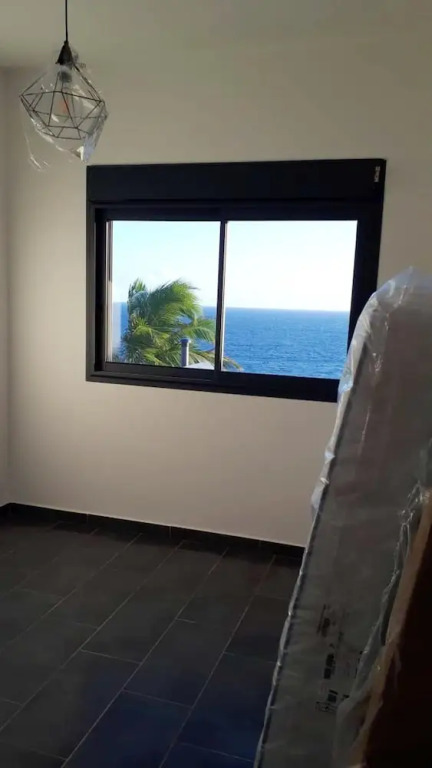 House With 3 Bedrooms in Saint Pierre, With Wonderful sea View, Enclos