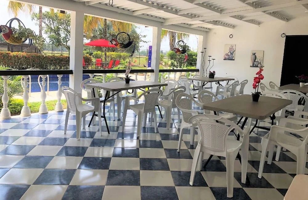 Casa Regis Campestre Finca Agroturistica