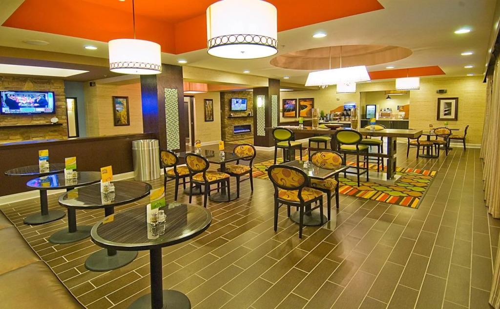 Holiday Inn Express Fulton by IHG