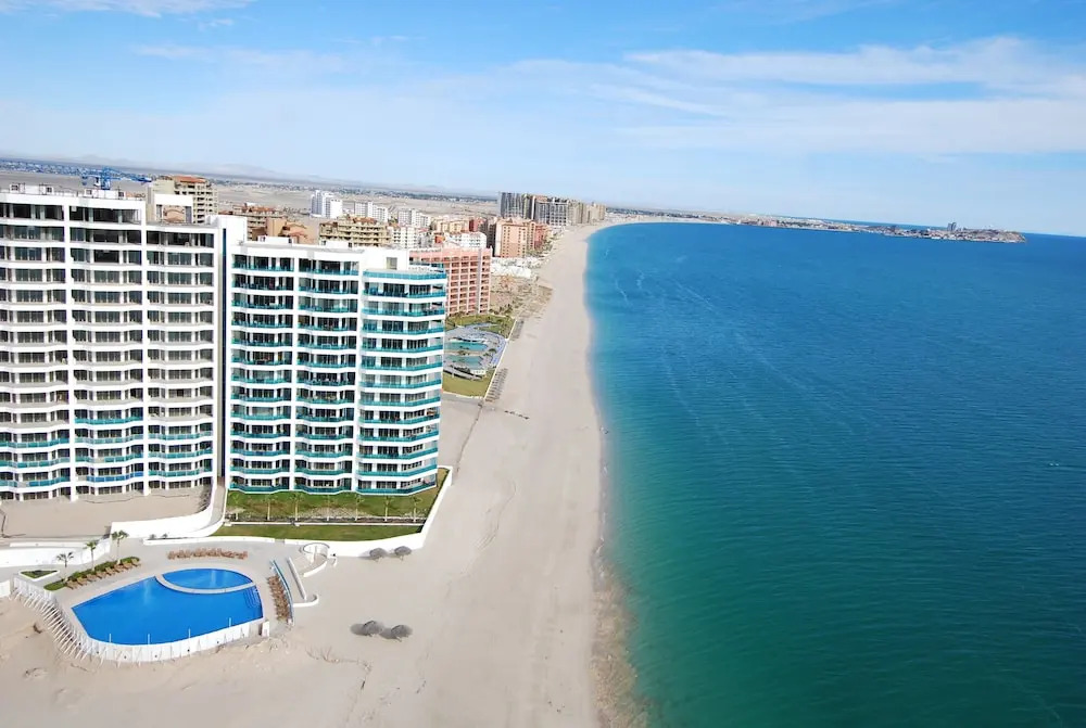 Esmeralda Luxury Resort