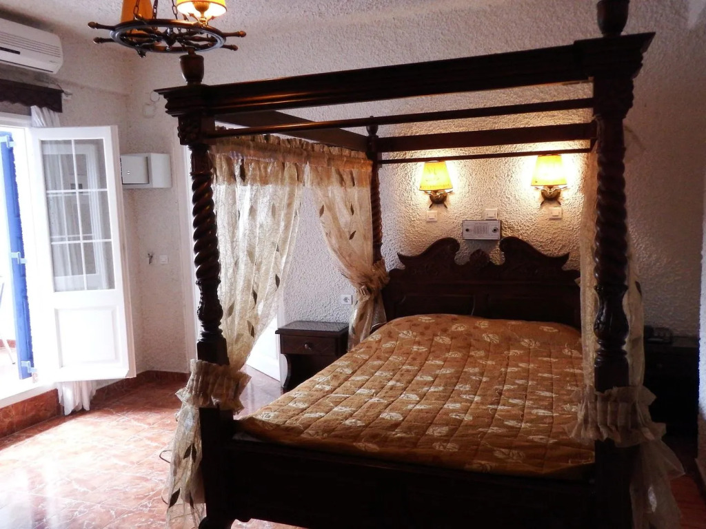 Hotel Porto Perissa