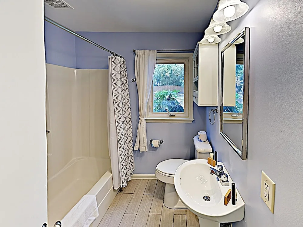New Listing! Cute Home w/ Big Backyard, Near Beach home