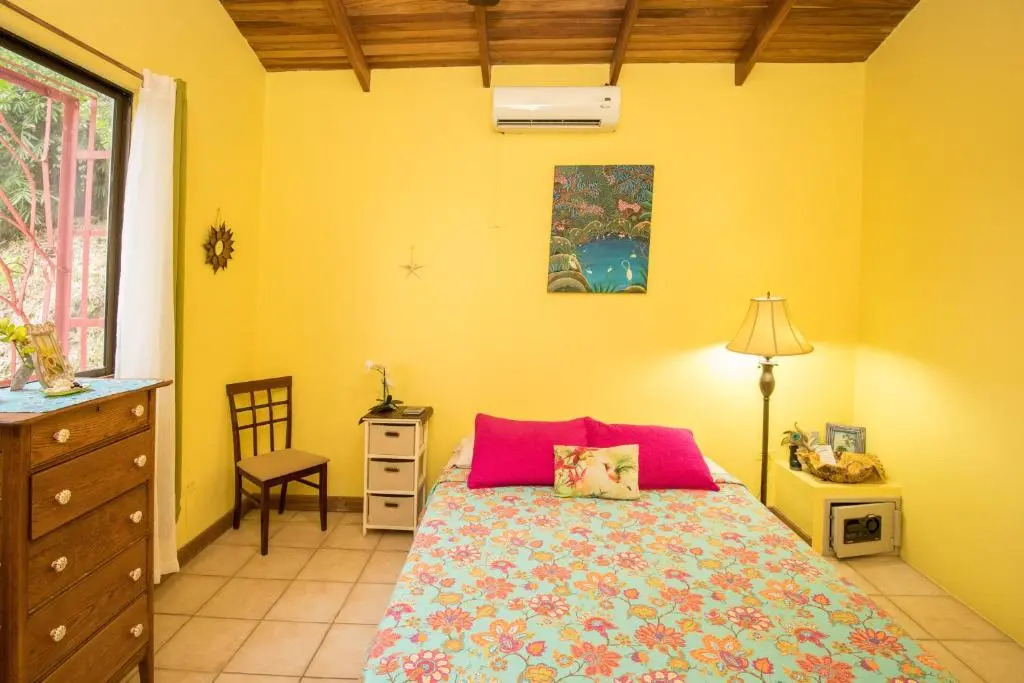 Kiskadee Casa