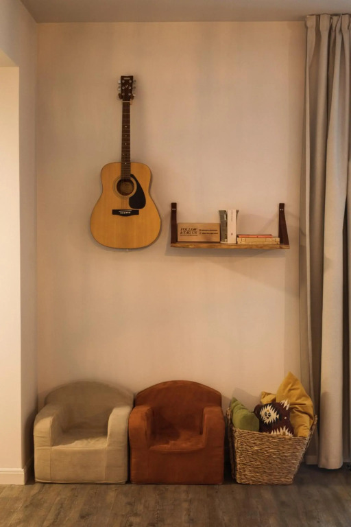 Silver Pine Apartment