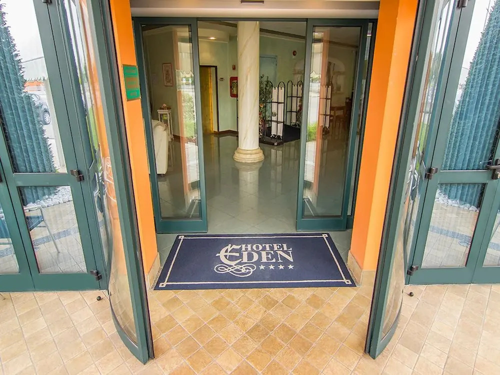 Eden Hotel