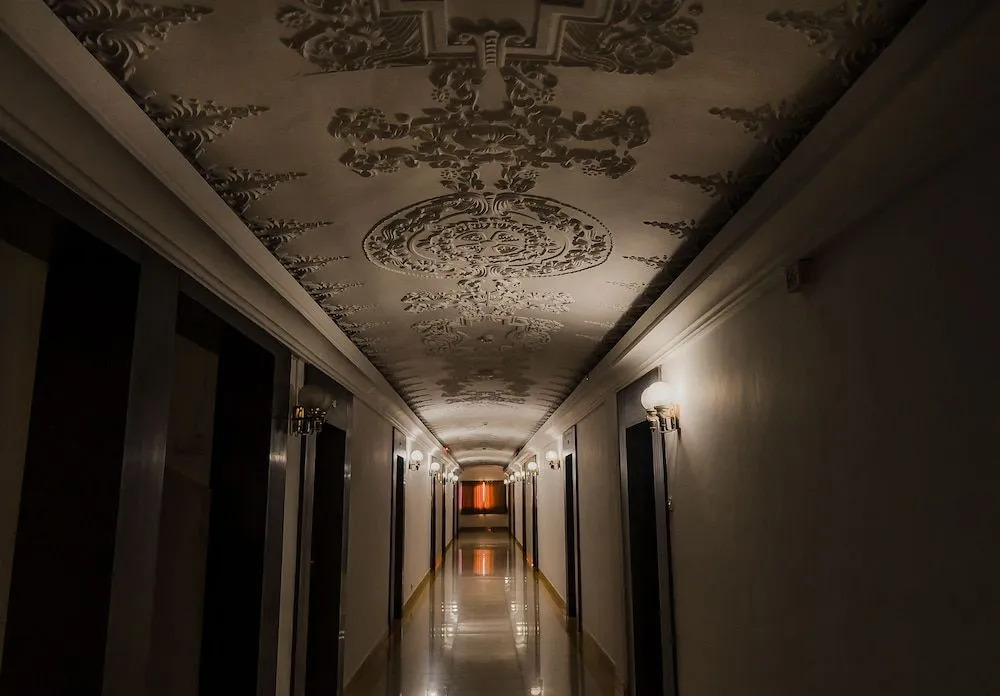Sea Queen Hotel