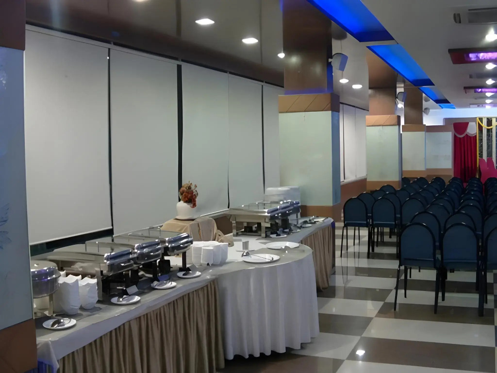 Hotel sapphire regency