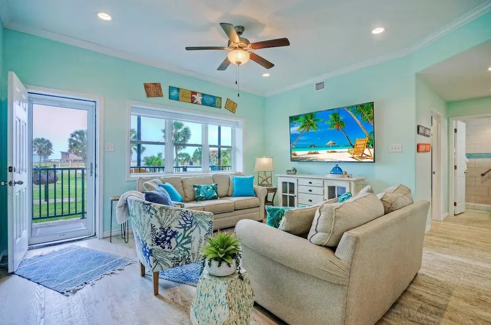 Beach Boardwalk 2 Pools, Tennis & Pickleball Shorely Blessed by Avantstay