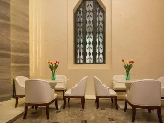 Guanlanhu dianying gongshe xingguang nanyang hotel