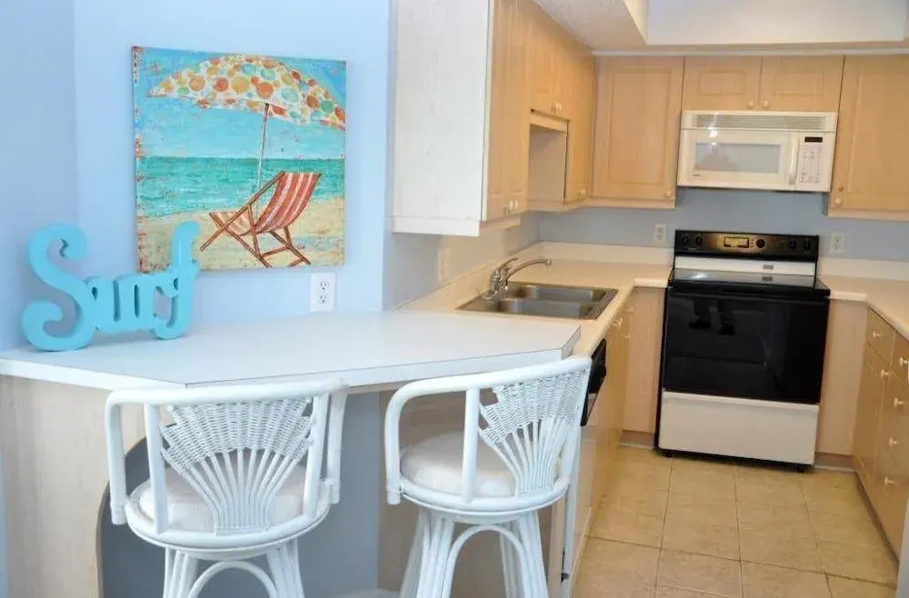 Ocean Bay Club 1205 - 4 Br condo by RedAwning