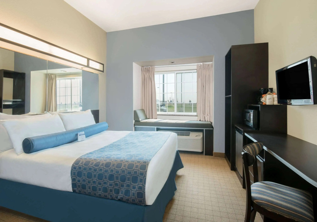 Microtel Inn & Suites by Wyndham Stanley