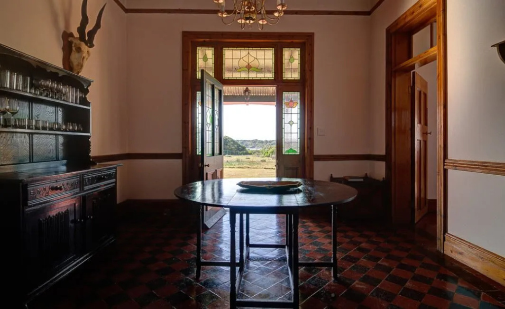 De Hoop Villa