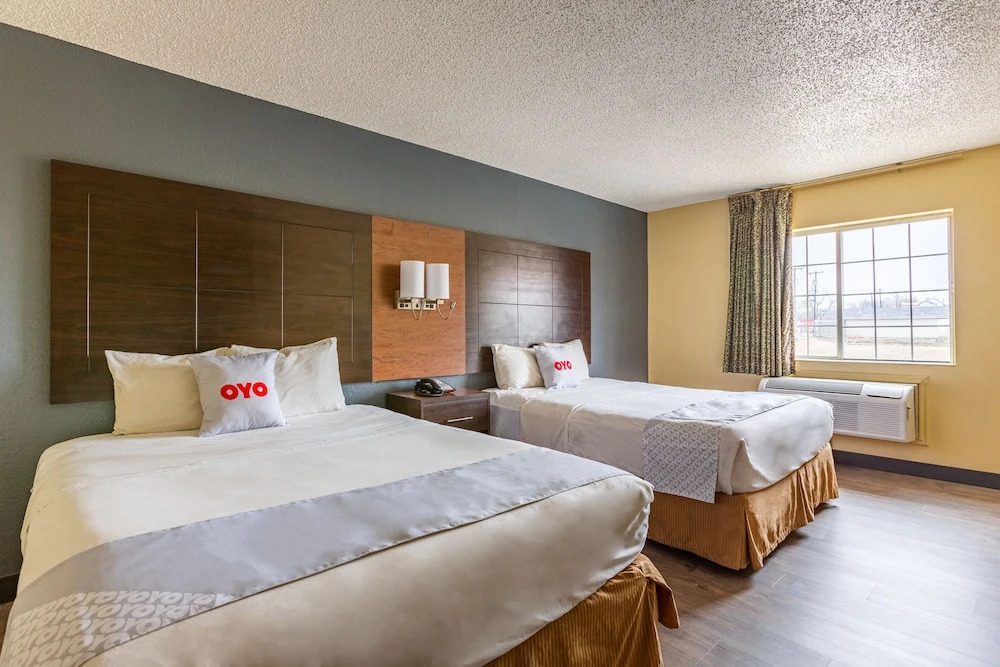 Rodeway Inn and Suites Airport Tulsa