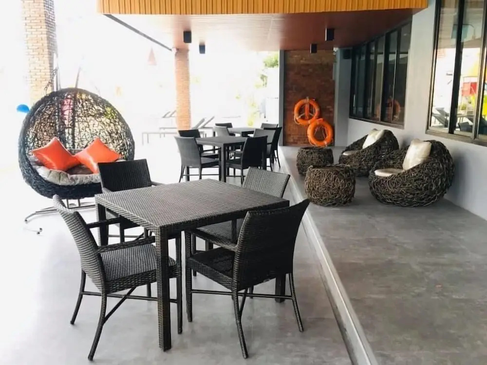 Buathong Pool Villa