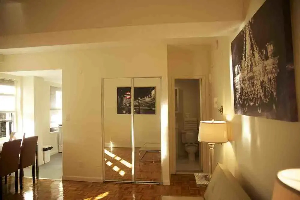 2 Bedroom Apt on 12 street Best Location