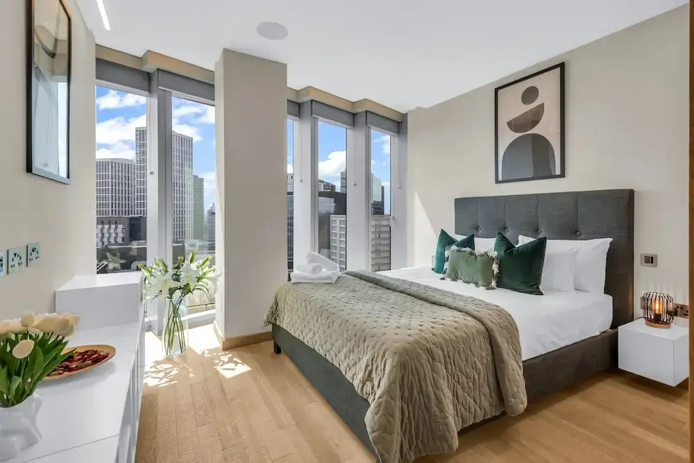 Modern Stratford Westfield Olympic Village 1 Bedroom Apartment