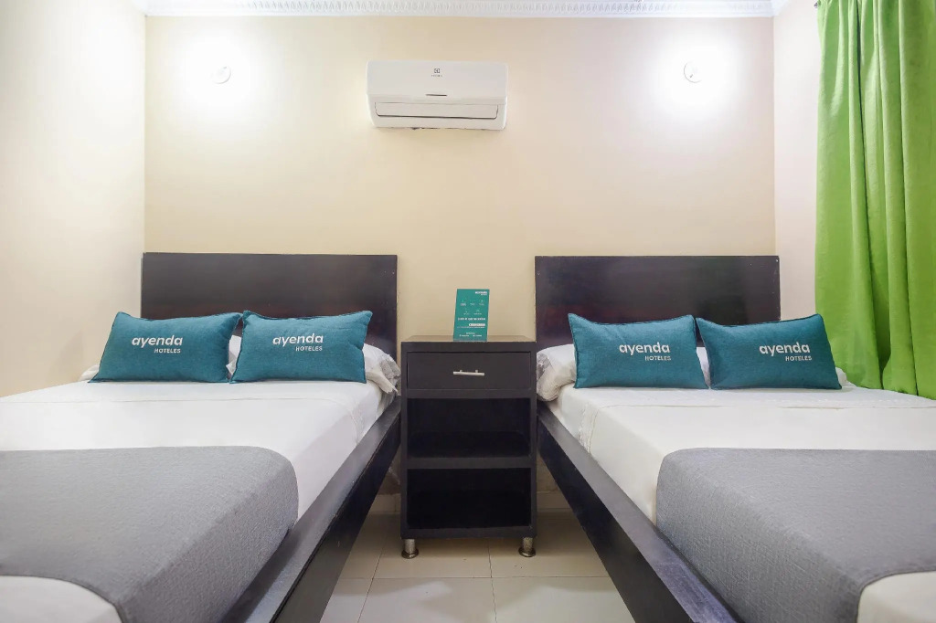 Hotel Calarca N2