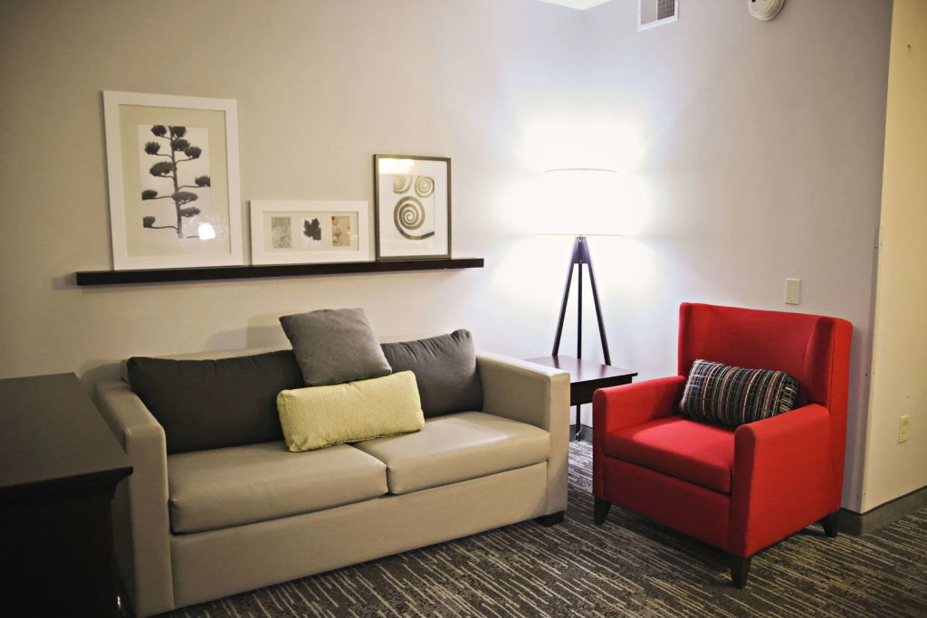Country Inn & Suites by Radisson, Frackville , PA