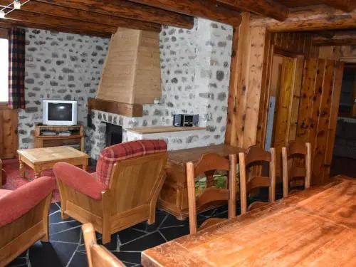 House 1Er Et 2Eme Etage D'Un Chalet