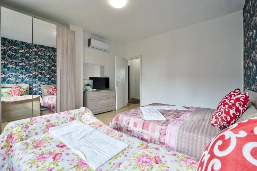 R & R Apartment