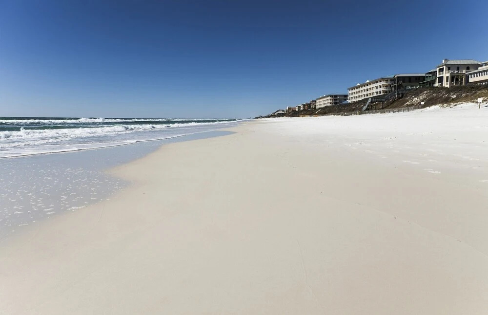 New Listing! Coastal Paradise - Walk To Beach 3 Bedroom Home