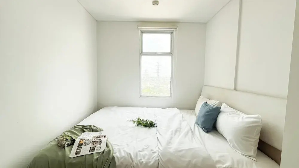White Tone 1Br At Vittoria Residence Apartment