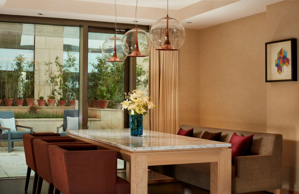 Hyatt Regency Chandigarh, Elante Mall