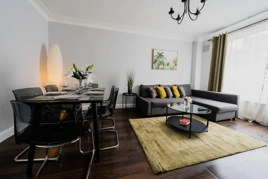 2-bedroom Apartment in Baker Street