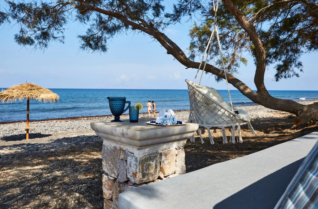 Almyriki Beach Villa