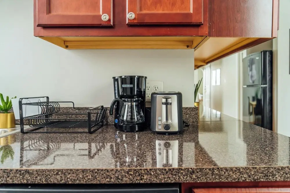 2BR Apt Furnished - Grace 11-1