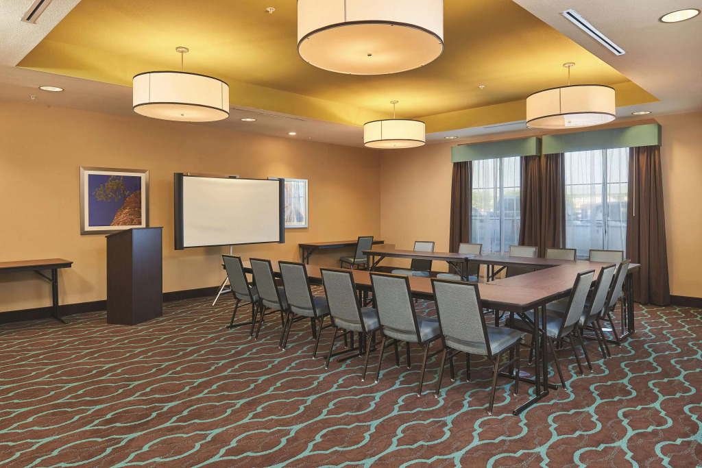 La Quinta by Wyndham Carlsbad