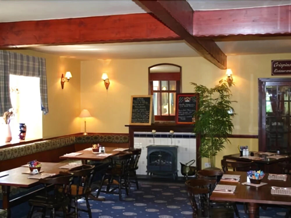 Conon Hotel