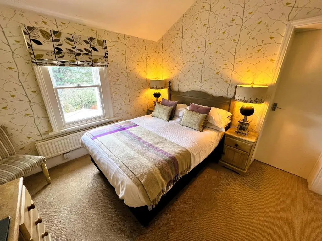 Ravenstone Lodge Country House Hotel