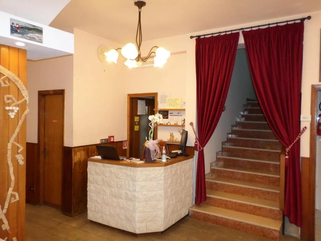 Hotel Ines